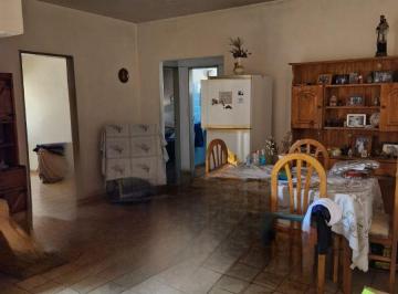 Departamento de 3 ambientes, La Matanza · Excelente Oportunidad: Departamento de 3 Ambientes con Terraza y Gran Potencial
