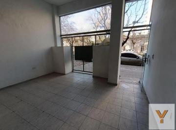 Local comercial · 25m² · 1 Ambiente · Local en Alquiler - Monoambiente 1 Baño - 25 m - La Plata