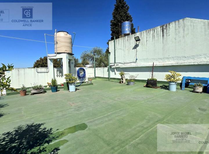 Casa · 111m² · 3 Ambientes · 1 Cochera