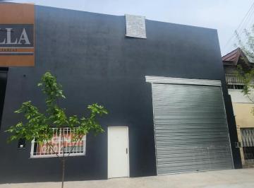 Bodega-Galpón · 200m² · Galpón Industrial a Estrenar 200 m² Edif. - Oficina, Baño y Patio - Lote 311 m² - Tablada