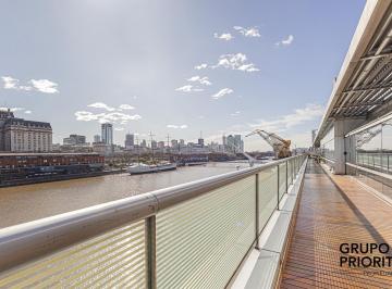 Oficina comercial · 132m² · 3 Ambientes · 1 Cochera · Oficina Premium con Terraza y Cochera en Puerto Madero