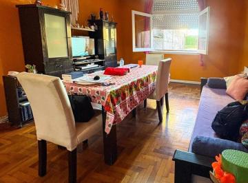 Departamento · 56m² · 3 Ambientes · Amplio 3 Ambientes en Virrey Cevallos Al 1000. San Cristobal. 57 m²