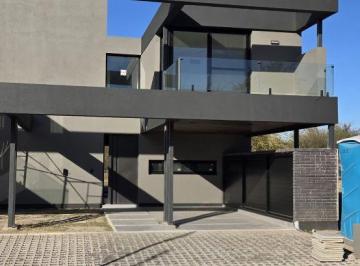 Casa de 6 ambientes, Malagueño · Alquilo Duplex a Estrenar C/cochera en Nuevo Malagueño