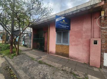 Casa de 4 ambientes, Lanús · Casa de 82 m² con 2 Dorm. en Venta en Lanús Oeste