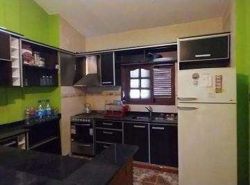 Casa · 160m² · 5 Ambientes · 2 Cocheras · Casa 5 Ambientes Venta Lomas de Zamora Mas Depto
