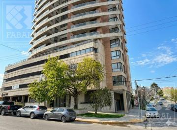 Departamento · 60m² · 2 Ambientes · 1 Cochera · Departamento Alquiler Centro, 1 Dormitorio, Baño, Balcón y Cochera; Terraza, Pileta y Quincho