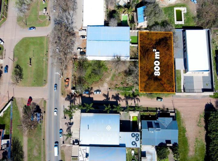 Terreno · 800m²