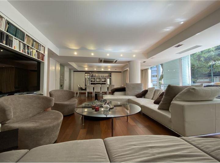 Departamento · 195m² · 5 Ambientes · 2 Cocheras
