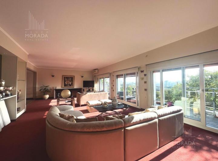 Departamento · 201m² · 4 Ambientes · 1 Cochera