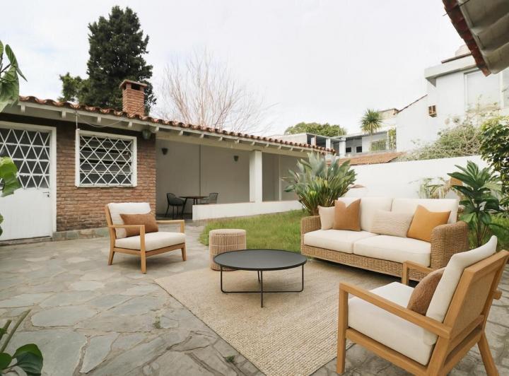 Casa · 140m² · 4 Ambientes · 2 Cocheras
