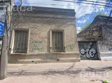 Local comercial · 91m² · 4 Ambientes · Casa/ Local en Alquiler en Una Planta con Cuatro Ambientes - San Isidro