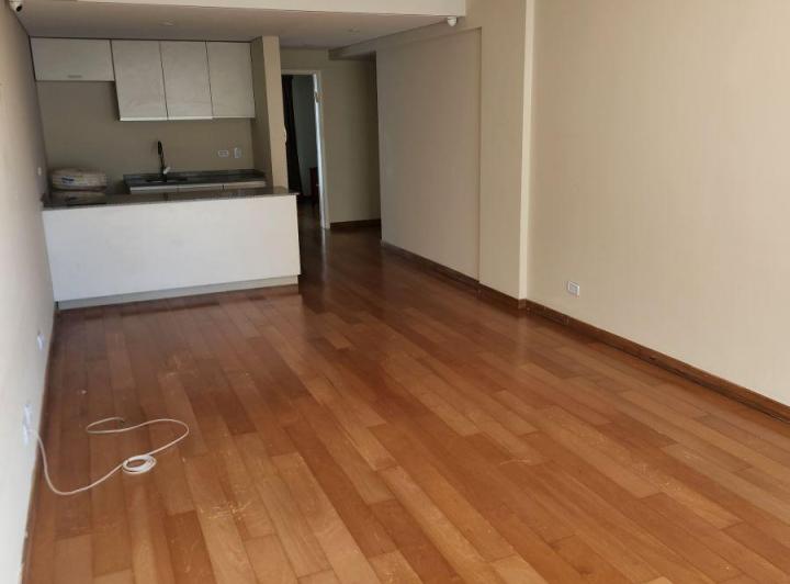 Departamento · 70m² · 2 Ambientes · 1 Cochera