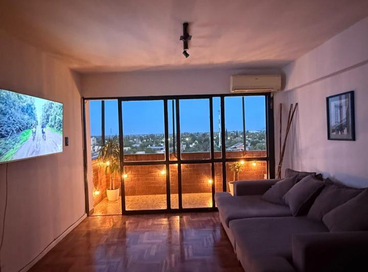 Departamento · 100m² · 4 Ambientes · 1 Cochera