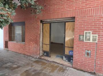 Local comercial · 29m² · Local Comercial en Alquiler en Santos Lugares