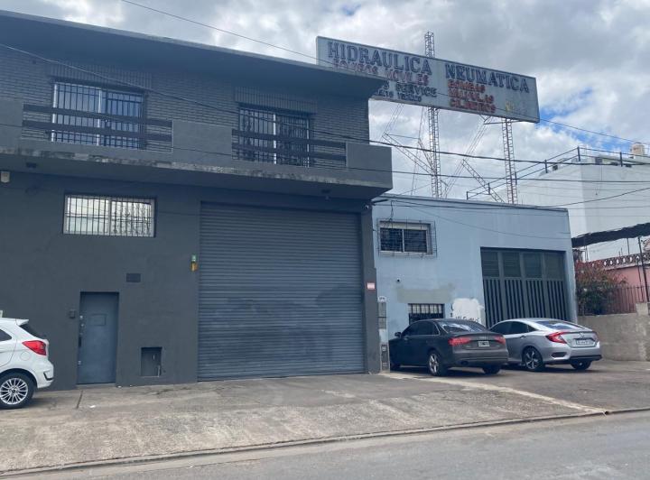 Depósito · 900m²