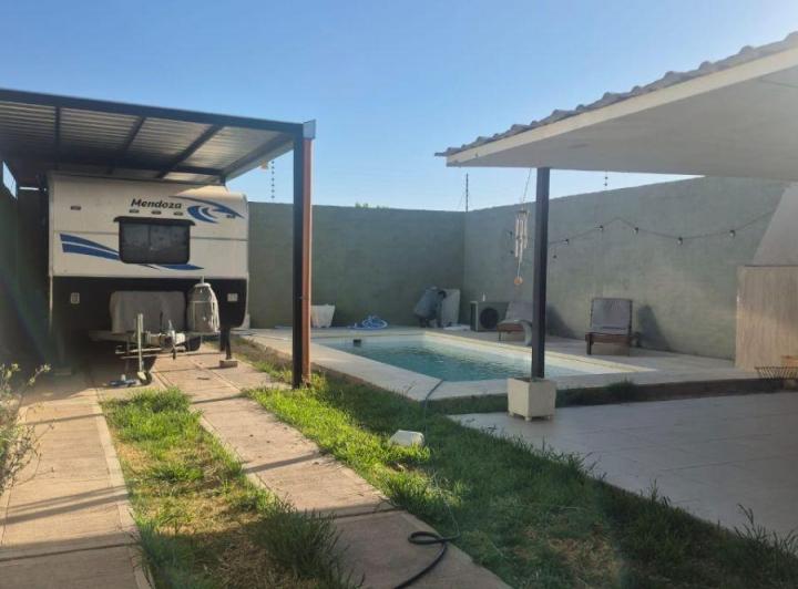 Quinta vacacional · 78m² · 2 Ambientes · 3 Cocheras
