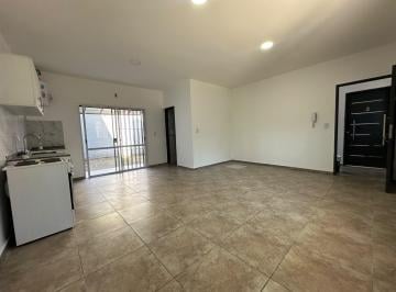 PH · 30m² · 1 Ambiente · PH Departamento Monoambiente con Patio en Tablada