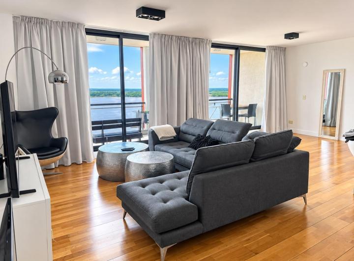 Departamento · 202m² · 4 Ambientes · 1 Cochera