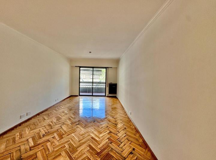 Departamento · 88m² · 5 Ambientes · 1 Cochera