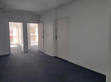 Oficina comercial · 130m² · 1 Cochera · Oficina en Palermo Chico