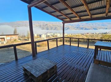 Casa · 5 Ambientes · 1 Cochera · Casa Buen Día · Las Nubes, Tafí del Valle · Para 8 Personas, con Vista Al Dique y a Los Cerros