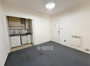 Departamento · 30m² · 1 Ambiente · Larrea Al 1300 - 30 m² Luminoso Apto Profesional