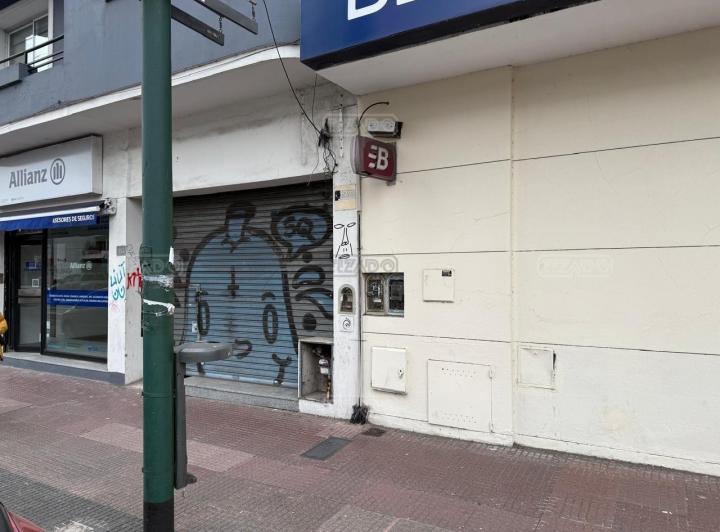 Local comercial · 160m²