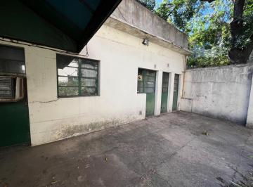 Bodega-Galpón · 300m² · Venta Galpon Munro a Reciclar Techo de Losa