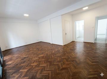 Departamento · 106m² · 5 Ambientes · Vendo Apartamento 3 Dorm. Barrio Sur