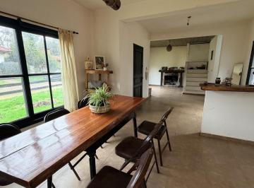Casa · 80m² · 3 Ambientes · 1 Cochera · Casa en Santa Teresita Sobre El Monte