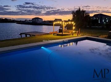 Casa de 6 ambientes, Presidente Perón · Venta Casa a La Laguna en Horizontes Al Sur 5 Dorm. Canning