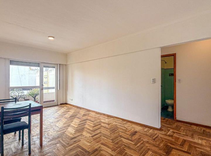 Departamento · 76m² · 4 Ambientes · 1 Cochera