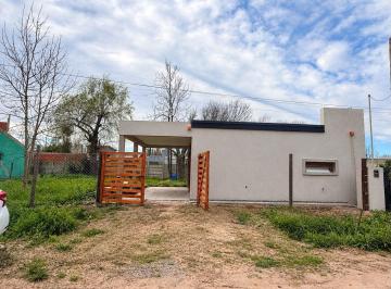 Casa · 58m² · 3 Ambientes · Casa en Villa Parque Sicardi