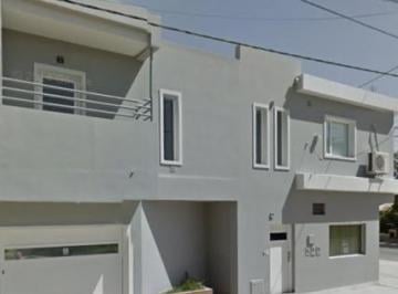 Departamento · 65m² · 3 Ambientes · Rio Negro. Cipolletti. Departamento 2 Dorm. Cochera Parrilla