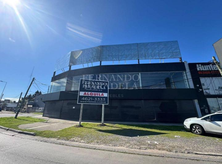 Local comercial · 471m² · 4 Ambientes · 6 Cocheras