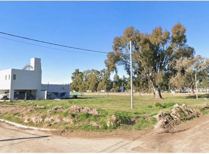 Terreno · 745m²
