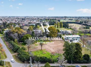 Terreno · 2500m² · Venta Lote Central en Club de Campo Los Pingüinos