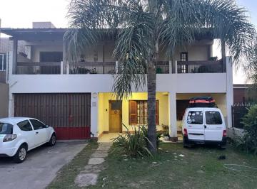 Casa · 302m² · 9 Ambientes · 2 Cocheras · Venta Importante Propiedad - Bº Jorge Newbery