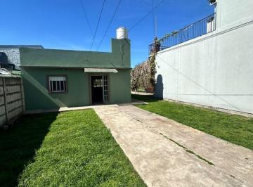 GIU-GIU-370_2 · Casa 1 Dormitorio. | Calle 135 E/ 527 y 528