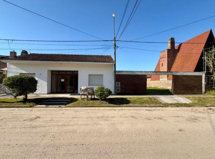 Casa · 234m² · 2 Ambientes