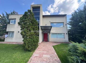 Casa de 7 ambientes, Presidente Perón · Venta Casa en San Eliseo 5 Dorm. Canning