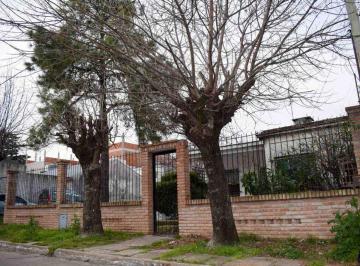 Casa · 125m² · 6 Ambientes · Casa Lote Propio 600 m² Oportunidad en Villa Celina