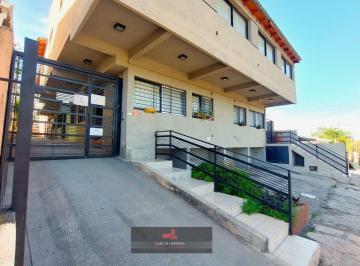 Departamento de 2 ambientes, Villa Carlos Paz · Amplio Departamento con Patio y Cochera.