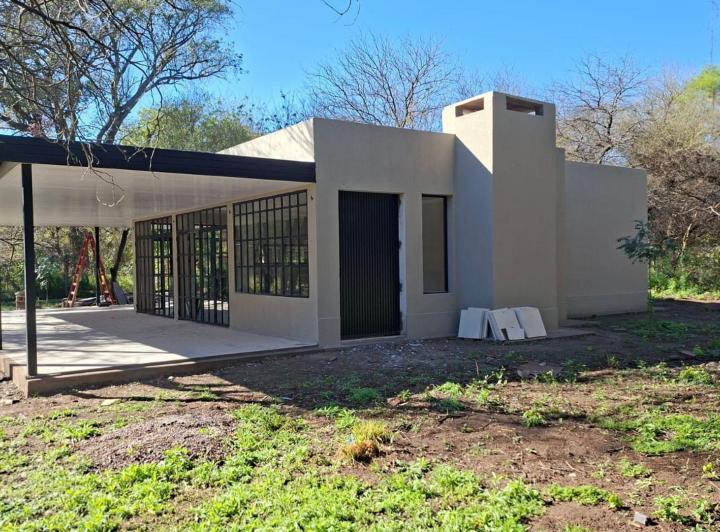 Casa · 90m² · 2 Ambientes