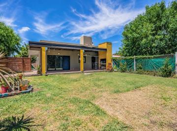 Casa en Alquiler de 3 ambientes Francisco Alvarez · Casa en Alquiler Francisco Alvarez