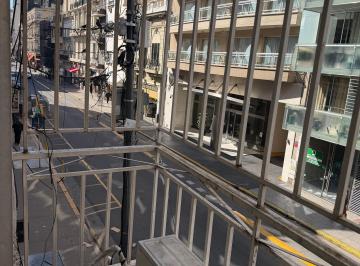 Se alquila monoambiente dividido puede ser alquiler de habitación sola o el dept · Alquiler de Habitación o Monoambiente Completo