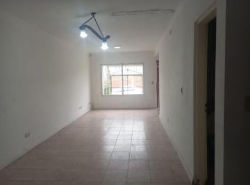 PH de 6 ambientes, Esteban Echeverría · Duplex de 6 Ambientes en Alquiler, con Parrilla y Cochera, Monte Grande.