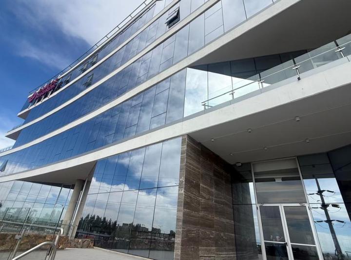 Oficina comercial · 47m² · 1 Ambiente · 1 Cochera