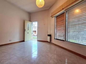 Casa · 83m² · 3 Ambientes · Casa 3 Ambientes Venta Lanus Oeste con Terraza