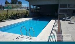 Departamento · 40m² · 2 Ambientes · 1 Cochera · Departamento Venta Pilar